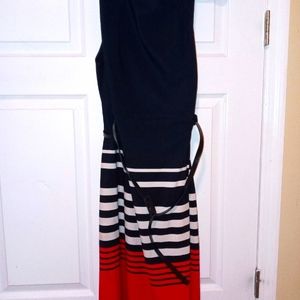 WOMENS ILE NEW YORK DRESS...SIZE 24W